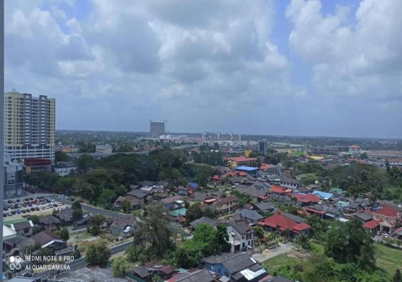 דירות באזור Kota Bharu מרכז העיר, בגודל 69 מר, עם 2 חדרי שינה ו- 1 חדרי רחצה פרטיים מראה חיצוני תמונה