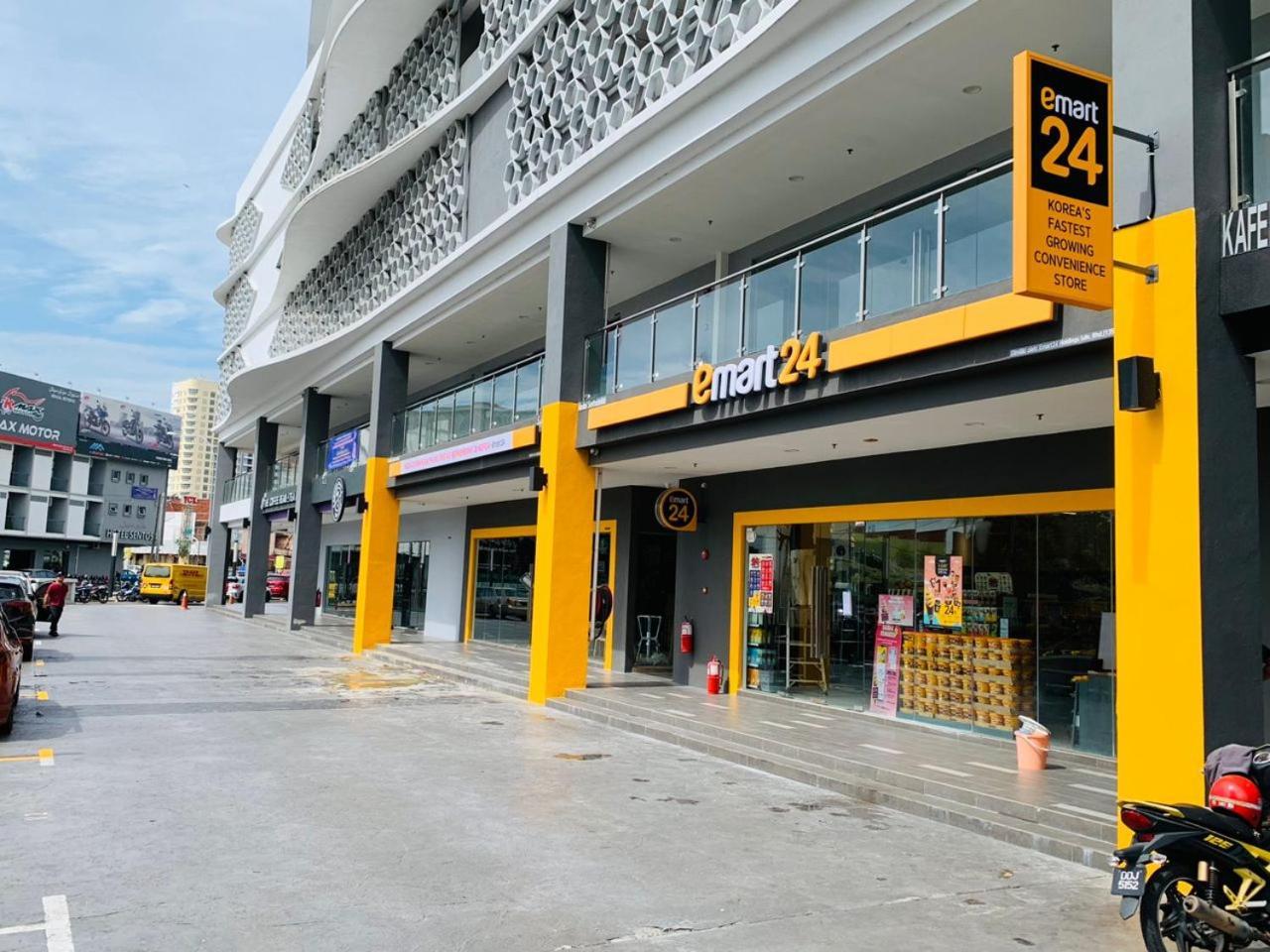 דירות באזור Kota Bharu מרכז העיר, בגודל 69 מר, עם 2 חדרי שינה ו- 1 חדרי רחצה פרטיים מראה חיצוני תמונה
